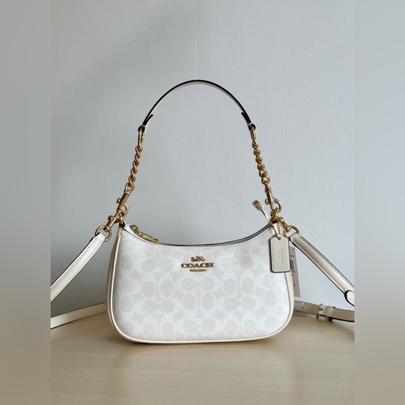 Coach Shoes - NWT coach Teri Shoulder Bag In Signature Canvas